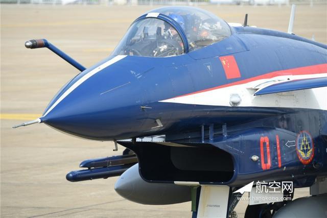 �������Ƿɻ�����麣 �����Զ׵��غ���