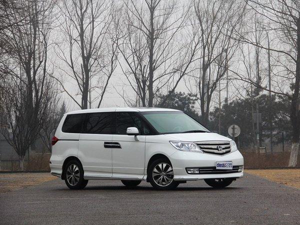 东风本田 2.4L 自动 车辆右侧45度角