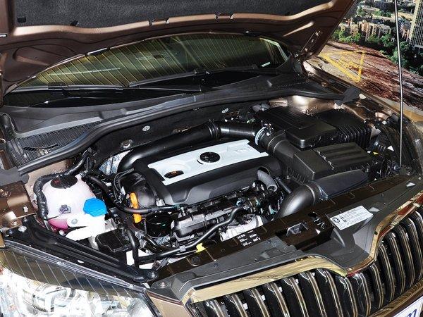 ˹�´� 1.8TSI DSG ������������д