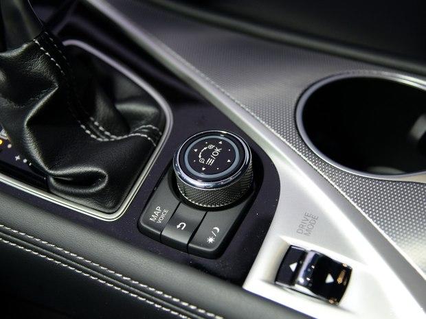 东风英菲尼迪 英菲尼迪Q50L 2015款 基本型