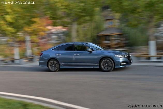 依旧血统纯正 东风本田全新思铂睿试驾