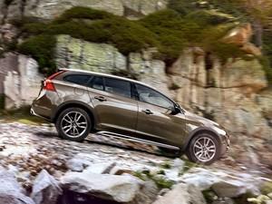 沃尔沃(进口) 沃尔沃V60 2015款 Cross Country 2.0T T5 AWD