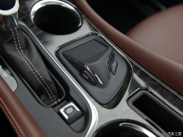 通用别克 昂科威 2014款 28T 全能运动旗舰型