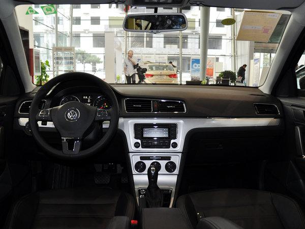 �Ϻ����� 1.6L �Զ� �п�̨����