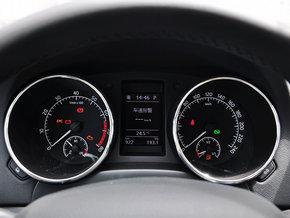 ˹�´� 1.4TSI DSG �����̺��Ǳ���