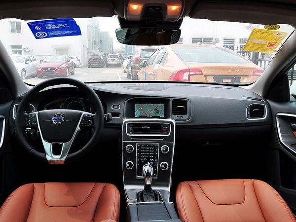 �ֶ�����̫ 2.0T �Զ� �п�̨����