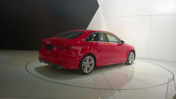 奥迪全新S3