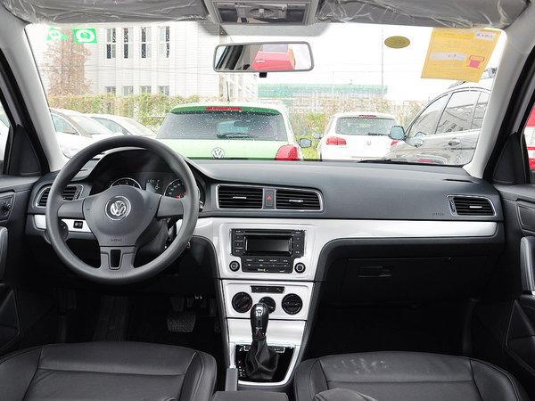 �Ϻ����� 1.6L �Զ� �п�̨����