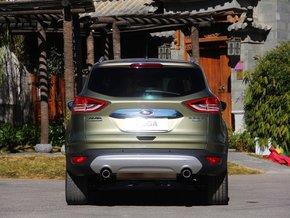 长安福特 2.0T 自动 车辆正后方尾部视角