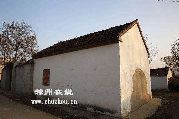 ��Զ�ش������Ů��׷�٣�����ʮ�������ո�Ů�ȴ����