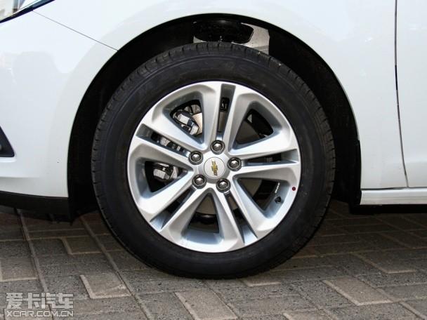 �Ϻ�ͨ��ѩ����2015���³������