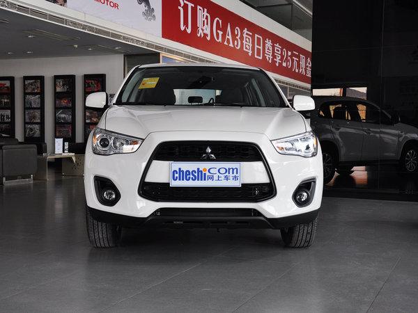 广汽三菱 2.0l 自动 车头正面视角