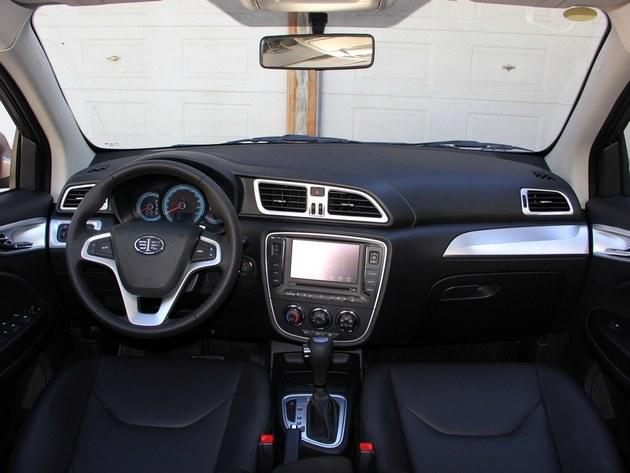 ����ʵ�� �Ŀ�Ʒ�ʹ�Ӳ����С��SUV�Ƽ�