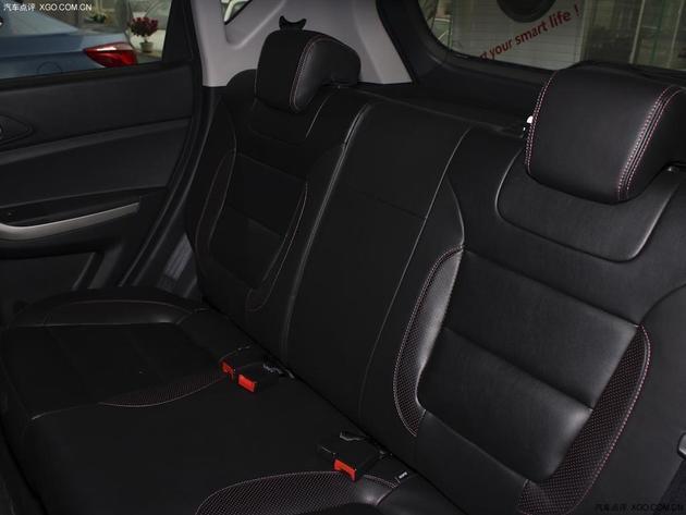 ����ʵ�� �Ŀ�Ʒ�ʹ�Ӳ����С��SUV�Ƽ�