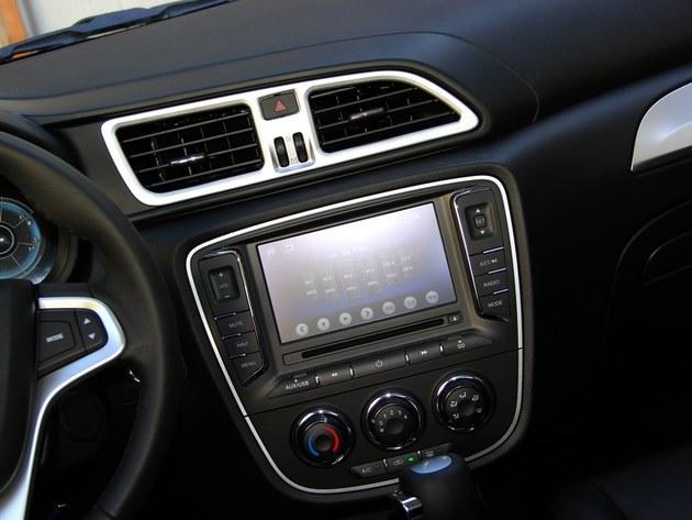 ����ʵ�� �Ŀ�Ʒ�ʹ�Ӳ����С��SUV�Ƽ�