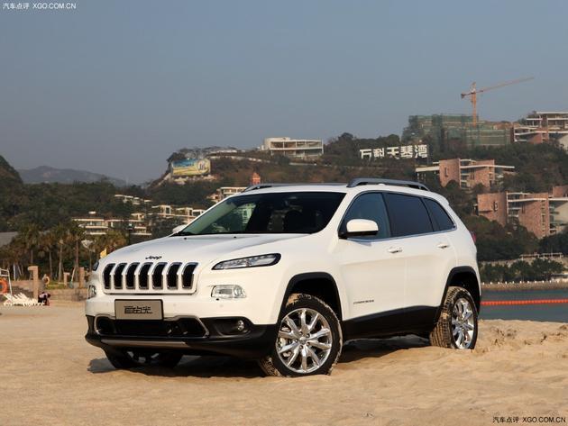 重庆Jeep自由光37.19万起售 送购车礼包