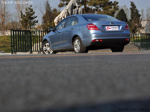 自主品牌的骄傲 评测吉利新款帝豪EC7