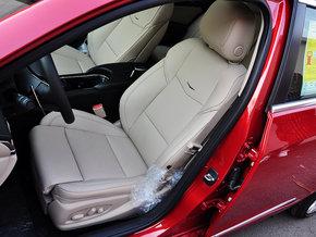 凯迪拉克(国产) 28T 驾驶席座椅前45度视图