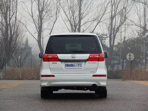 东风本田 2.4L 自动 车辆正后方尾部视角