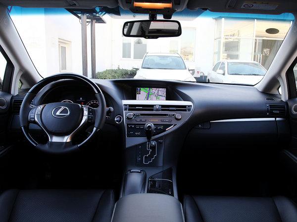 雷克萨斯 450h 中控台整体