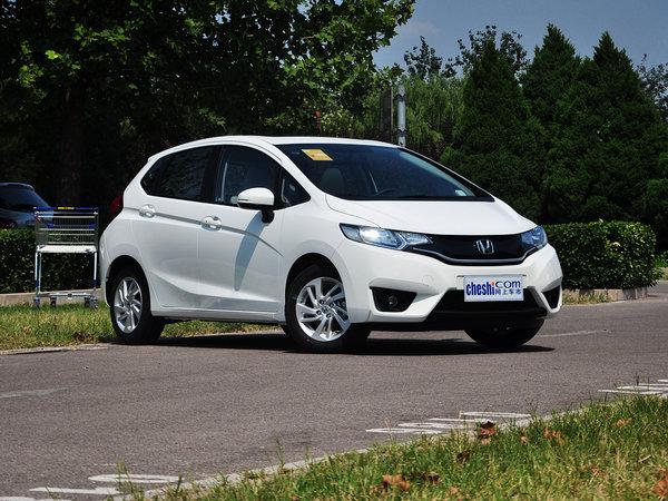 广汽本田 1.5 CVT 车辆右侧45度角