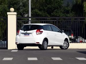 �������� YARiS L ���� 2015�� 1.5E �Զ��ȶ���