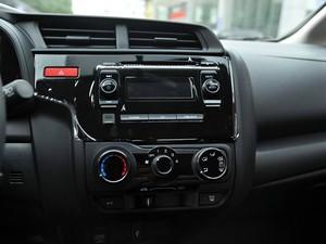 �������� �ɶ� 2014�� 1.5L LX CVT������