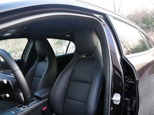 �ʺ�С���� �Լݱ���GLA 260 4Matic