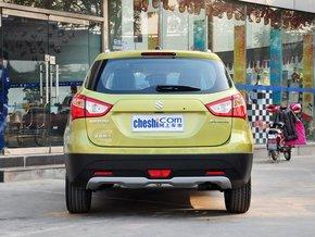 长安铃木 1.6L CVT 车辆正后方尾部视角