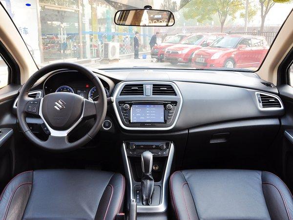 长安铃木 1.6L CVT 中控台整体