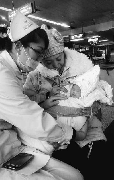 财经中心 生活频道   本报记者 韩俊杰摄   1月4日的成都,寒意正浓.