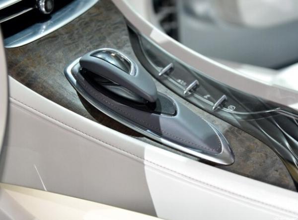 ����������� ��˸��Avenir�׷� ��� ��� Avenir �׷�