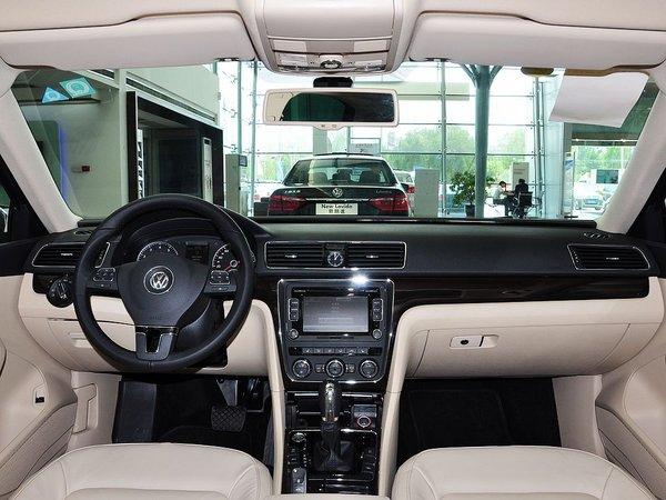 �Ϻ����� 2.0TSI DSG �п�̨����