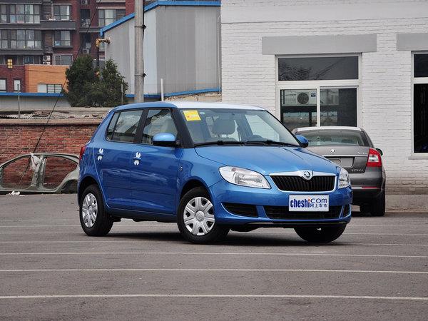 ˹�´� 1.4L �Զ� �����Ҳ�45�Ƚ�