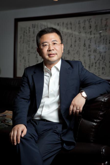 吴中地产集团总裁 曾昌宇2014房地产市场注定是不平凡的,形势错综复杂