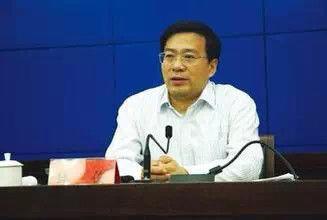 Ȩ�����һ���ļ����������׺�����ɶ��ϵ�� 