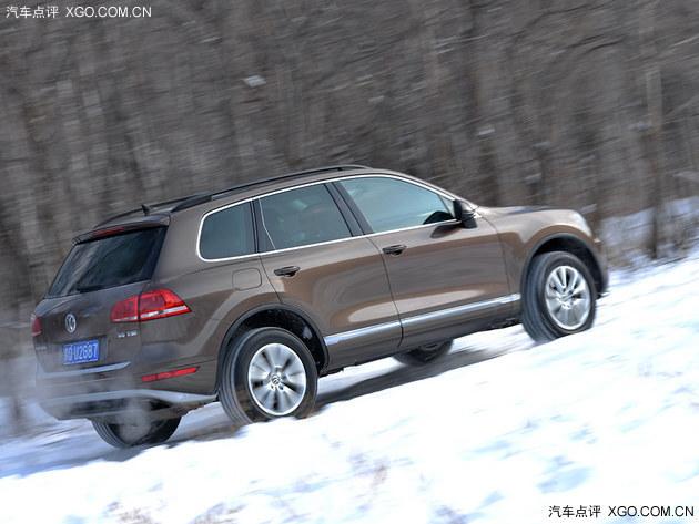 ˭�Ǳ�ѩԶ�м� �Ա��Լݴ���ŵ��/;��