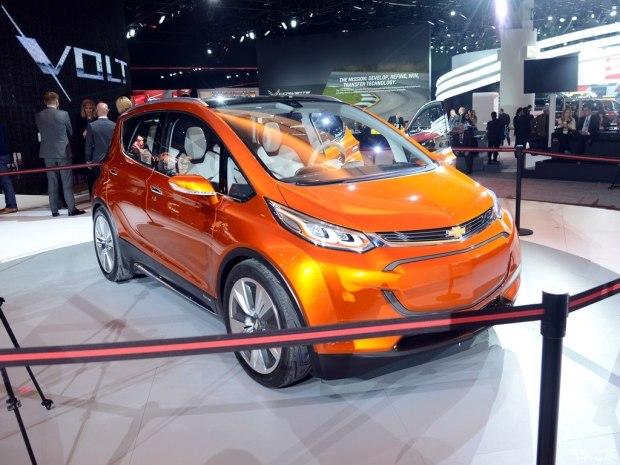 ѩ����(����) Bolt 2015�� EV Concept