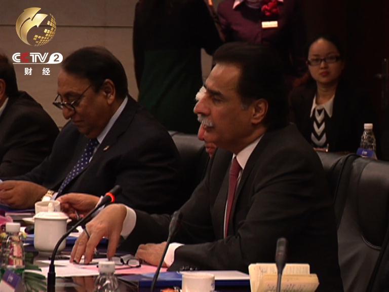 �ͻ�˹̹��������鳤���Ըϵ��й���ͨ���輯��