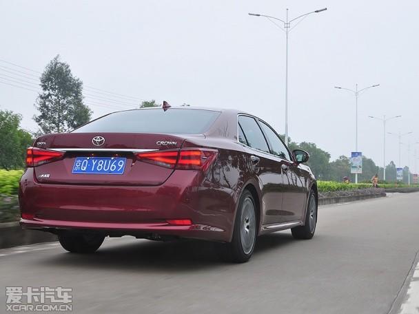 一汽丰田2015款皇冠
