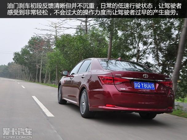 一汽丰田2015款皇冠