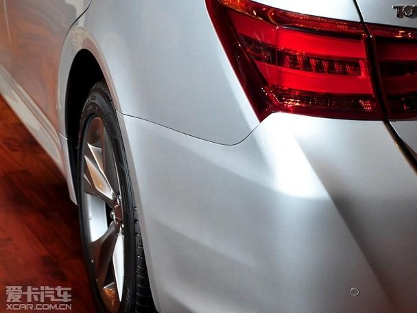 一汽丰田2015款皇冠