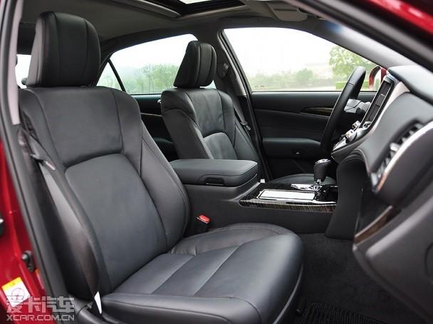 一汽丰田2015款皇冠