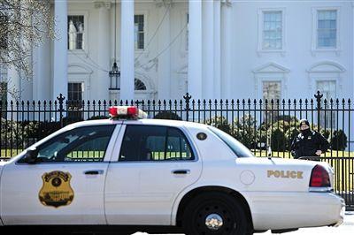 3��12�գ�һ���ع�վ�ڰ׹�ǰִ�ڣ������ع������ڵ����ع��Ƽ��¼���