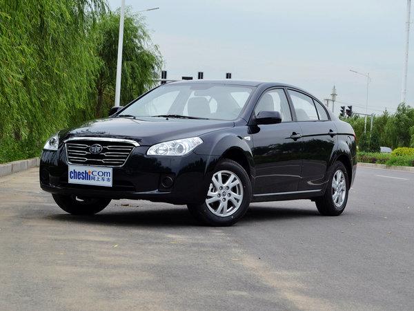 奔腾b50车型介绍奔腾b50质保周期为3年或10万公里,建议5000公里做一次