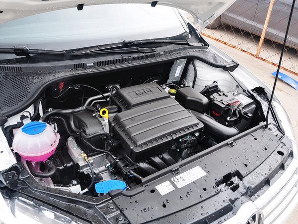 �Ϻ����� 1.6L �Զ� ������������д