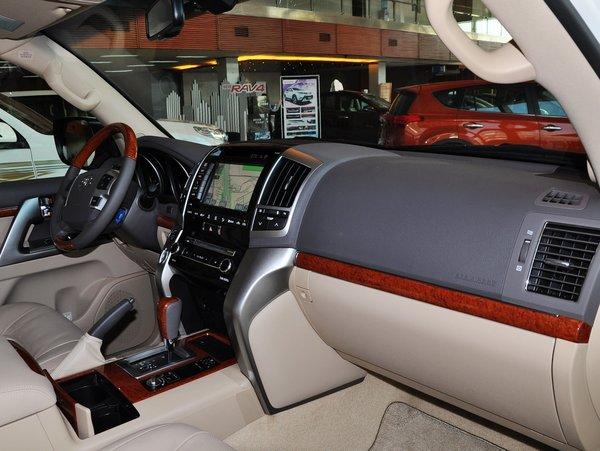 һ������ 4.6L AT �п�̨�Ҳ�