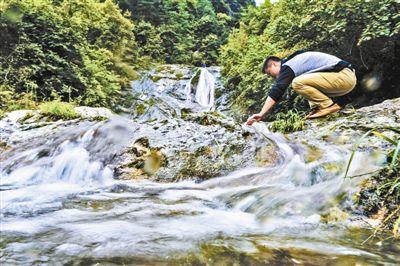 ������ǿ��Դ����ɽ��ĺ���Դͷ������ˮ�����������շת2000�๫������������򼽵�ǧ����