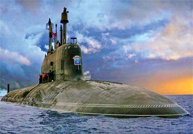 俄885m核潜艇震撼美军 最大潜深800多米难被跟踪