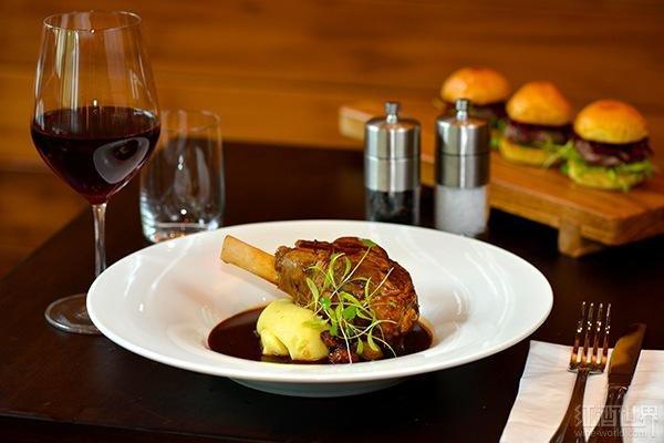 用这些酒配羊肉准没错